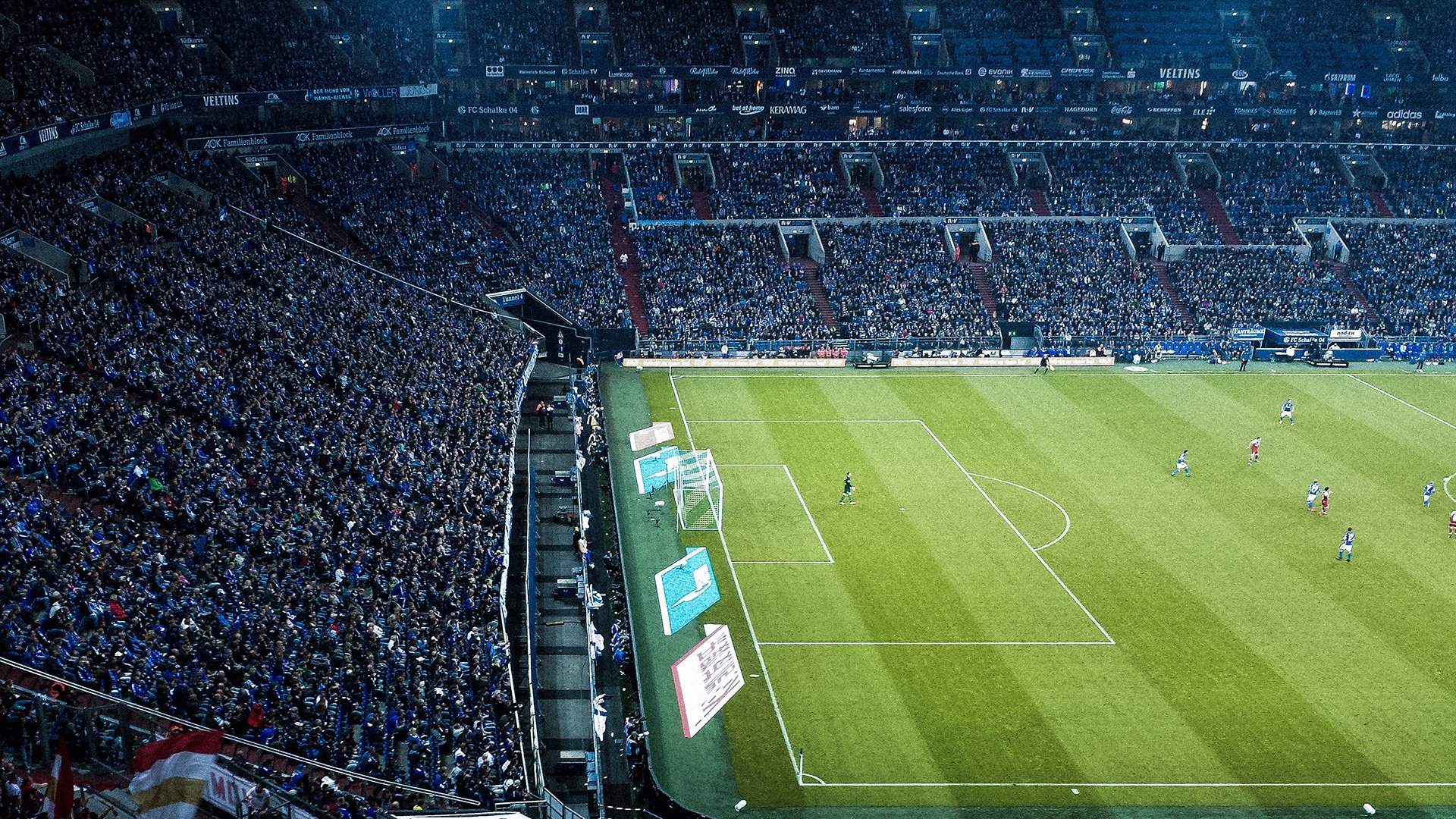 “冠军教练的秘密：战术布局让人敬畏”，冠军教练17破解版